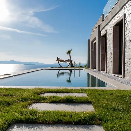 Fuga Panorama Villa *